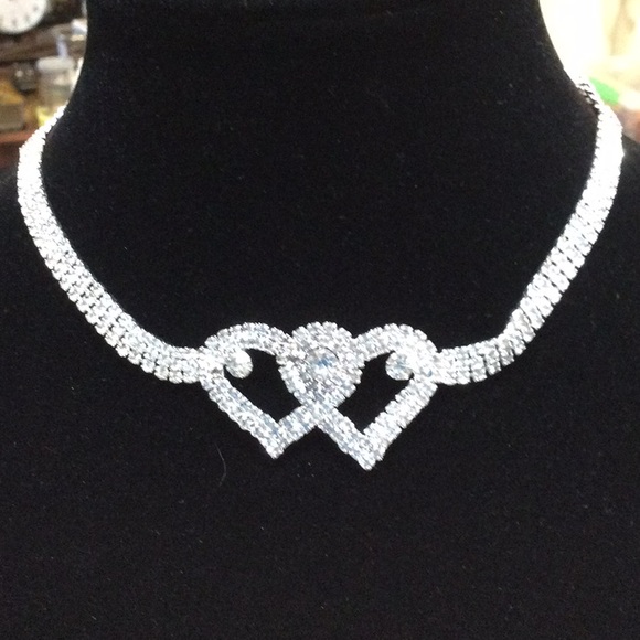 Two Rhinestone chokers, Very sparkly! - Picture 4 of 6